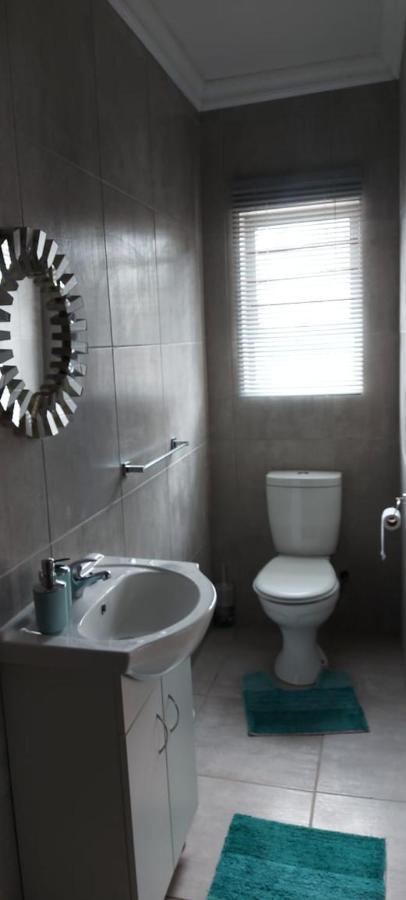 Apartament Tj Self-Catering Graaff-Reinet Zewnętrze zdjęcie