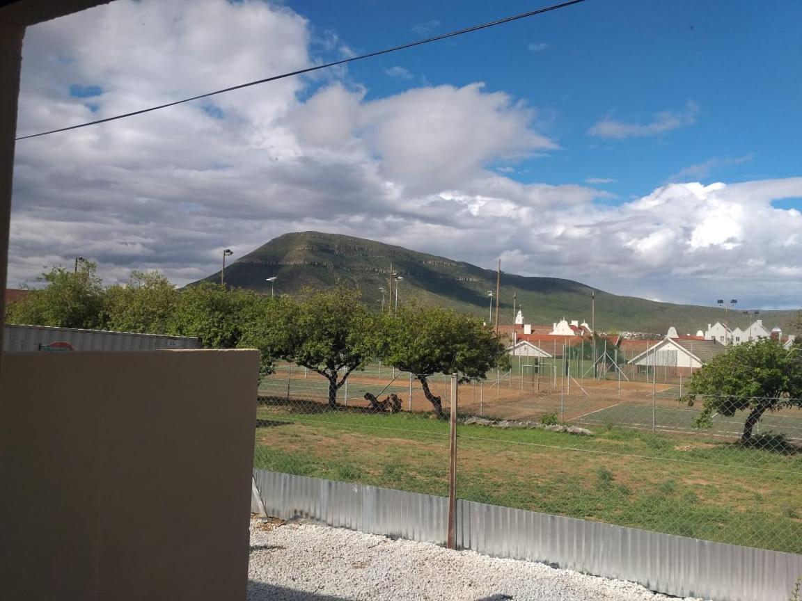 Apartament Tj Self-Catering Graaff-Reinet Pokój zdjęcie